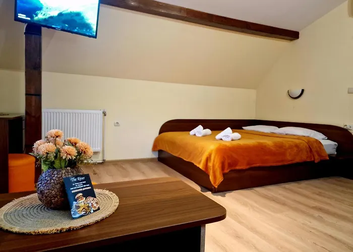 אכסניה Rebeka טריאבנה