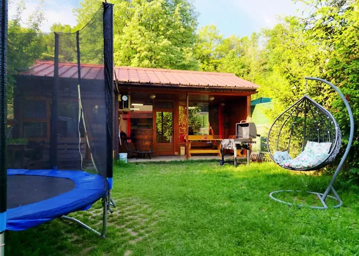 Rebeka אכסניה טריאבנה